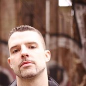 D-bo - List pictures