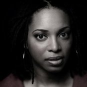 Angela Johnson - List pictures