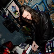 Dmx Krew - List pictures