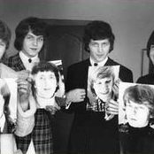 The Rattles - List pictures