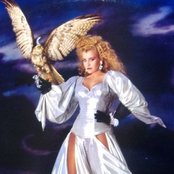 France Joli - List pictures