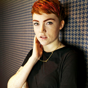 Chloe Howl - List pictures