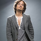Tommy Torres - List pictures