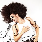 Kevin Michael - List pictures