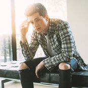 Charlie Puth - List pictures