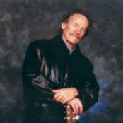 Gordon Lightfoot - List pictures