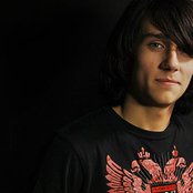 Teddy Geiger - List pictures