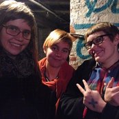 Lily - List pictures