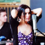 Andrea Corr - List pictures