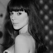 Lenka - List pictures