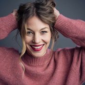 Anna Rossinelli - List pictures