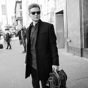 Frankie Ballard - List pictures