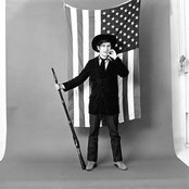 Phil Ochs - List pictures