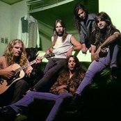 Tesla - List pictures