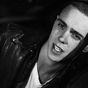 Sammy Adams - List pictures