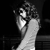 Lilu - List pictures