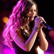 Jacquie Lee - List pictures