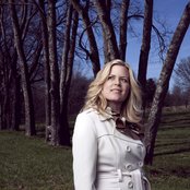 Nicol Sponberg - List pictures