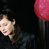 Kate Walsh - List pictures