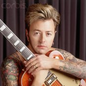 Brian Setzer - List pictures