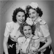 Andrew Sisters - List pictures