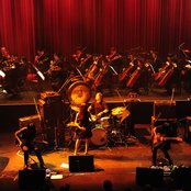 Mono - List pictures