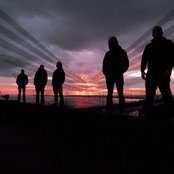 Long Distance Calling - List pictures