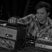 Aaron Dilloway - List pictures