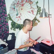 Project Pablo - List pictures