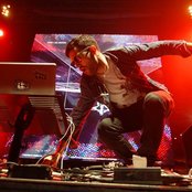 A-trak - List pictures