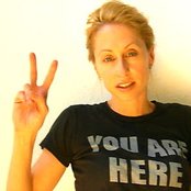 Leah Andreone - List pictures