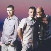 East 17 - List pictures