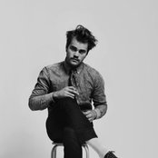 Mikhael Paskalev - List pictures