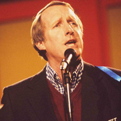 George Hamilton Iv - List pictures