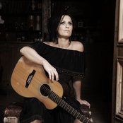Kasey Chambers - List pictures
