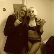 Saxon - List pictures